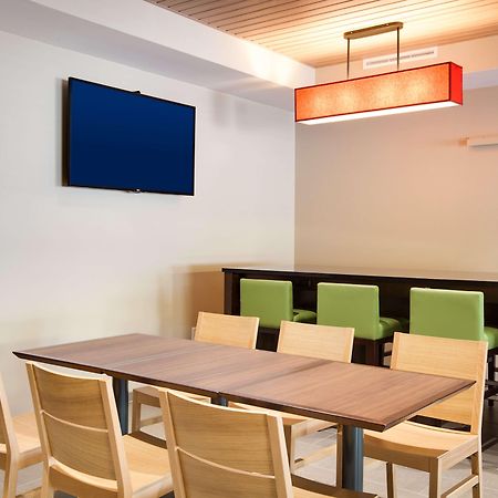 Country Inn & Suites By Radisson, Springfield Southeast Kültér fotó