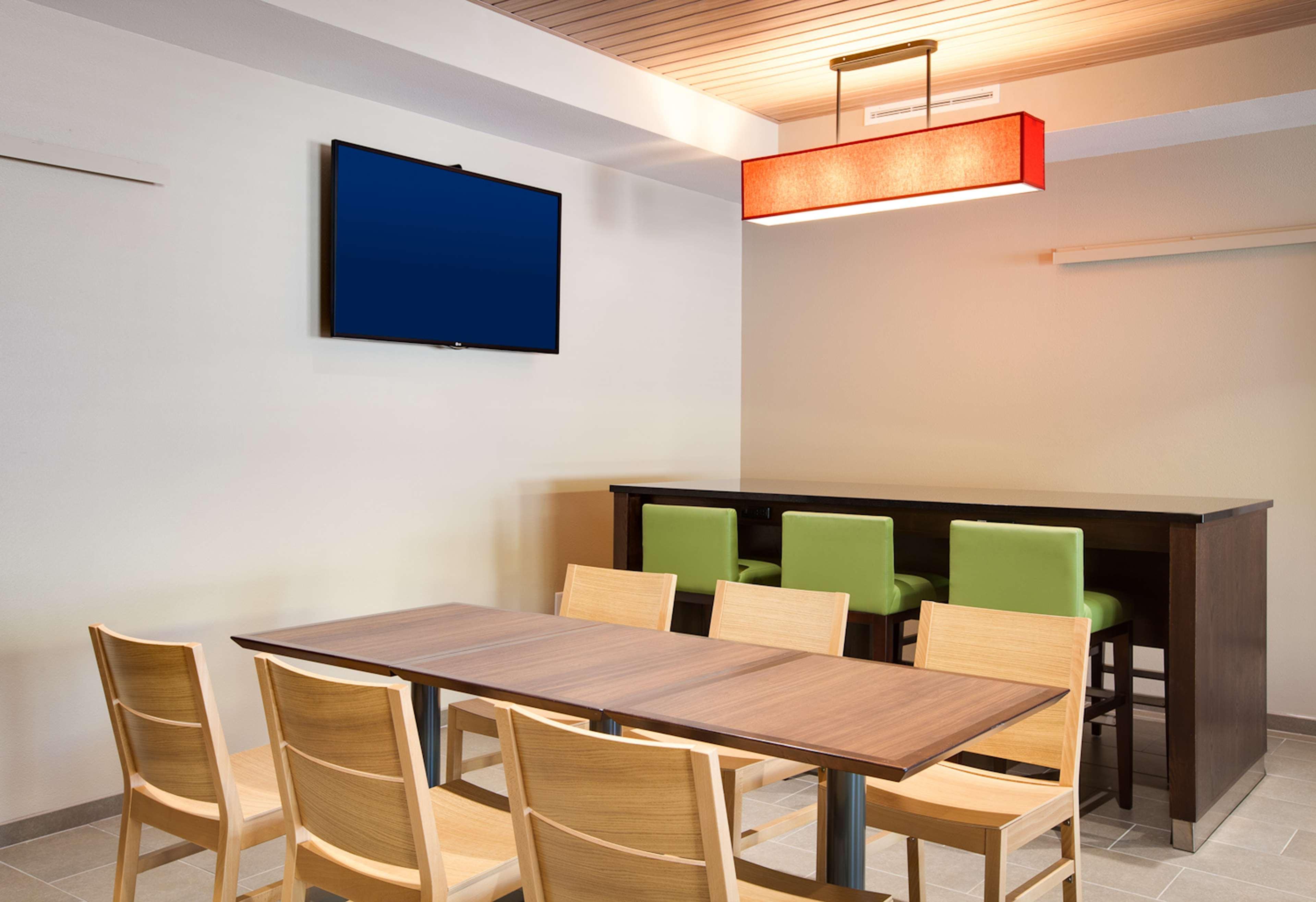 Country Inn & Suites By Radisson, Springfield Southeast Kültér fotó
